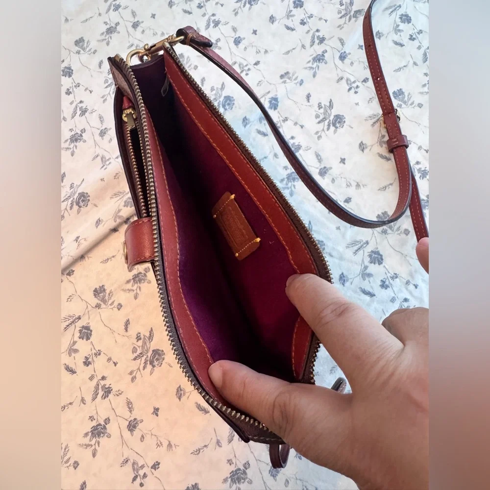 Coach Tan and Red Crossbody Bag - Picture 6 of 9